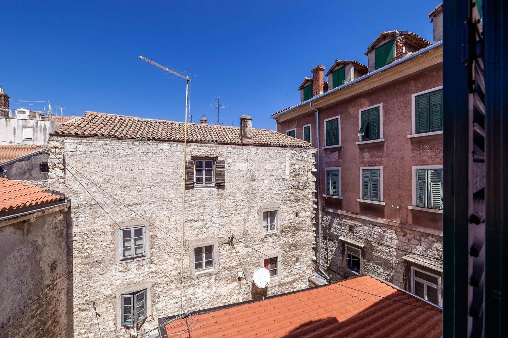 Apartments Palace Rialto Šibenik Szoba fotó